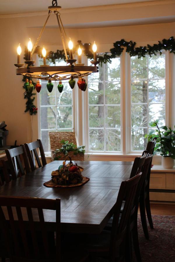 The Hillside B&B. Home W/ Breakfast Service! ウィスコンシン デルズ エクステリア 写真
